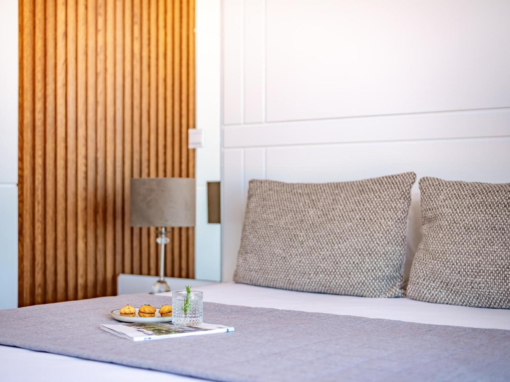 Sanders Gaia - Bright Two-Bedroom Apartment With Sea View Larnaka Exterior foto